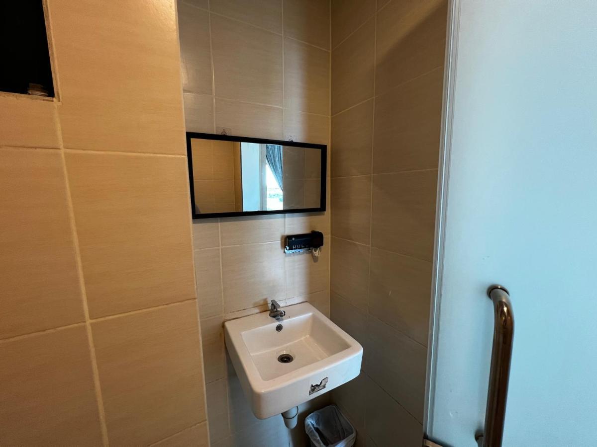Itcc Manhattan Suites By Prime Penampang Exterior photo